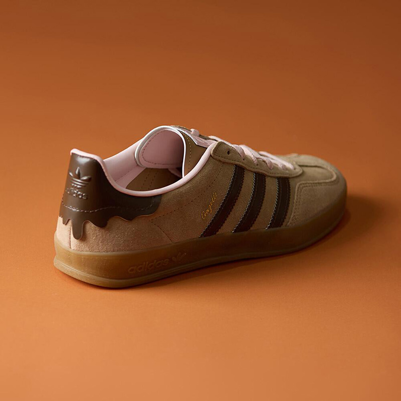 Adidas Originals JR8028 Beige  - Adidas Shoes Gazelle review and price